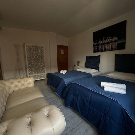 Pm 1 Via Armando Diaz Guest House Olbia Exterior foto